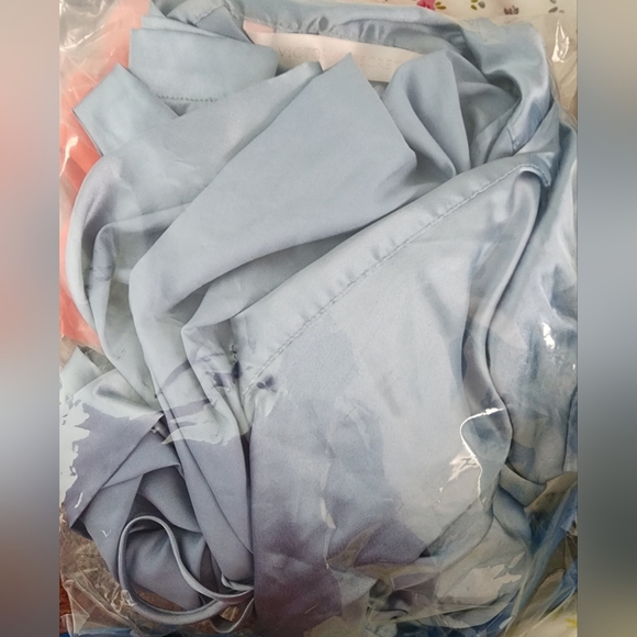 Victoria's Secret light blue Robe one size - Picture 14 of 14